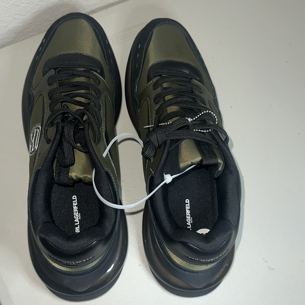 KARL LAGERFELD BERNE SPORTS NEW, size 13M, very comfy, last one! - Picture 4 of 6